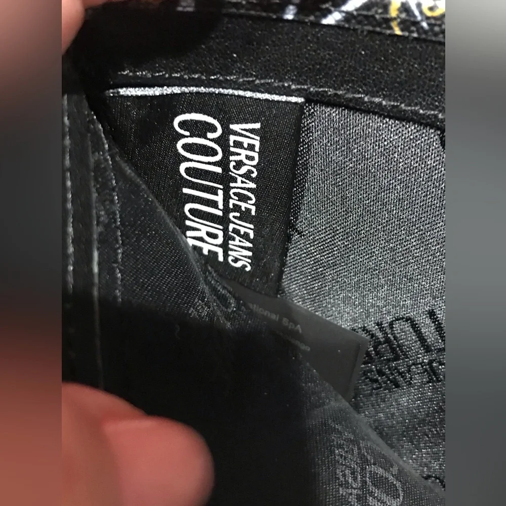 NWOT VERSACE JEANS COUTURE Bifold Leather Wallet 🔥😍❤️
